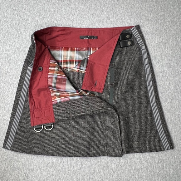 PrAna Quincy Grey Tweed Wool Buckled Wrap Skirt | Red| | Size Small - Picture 3 of 14